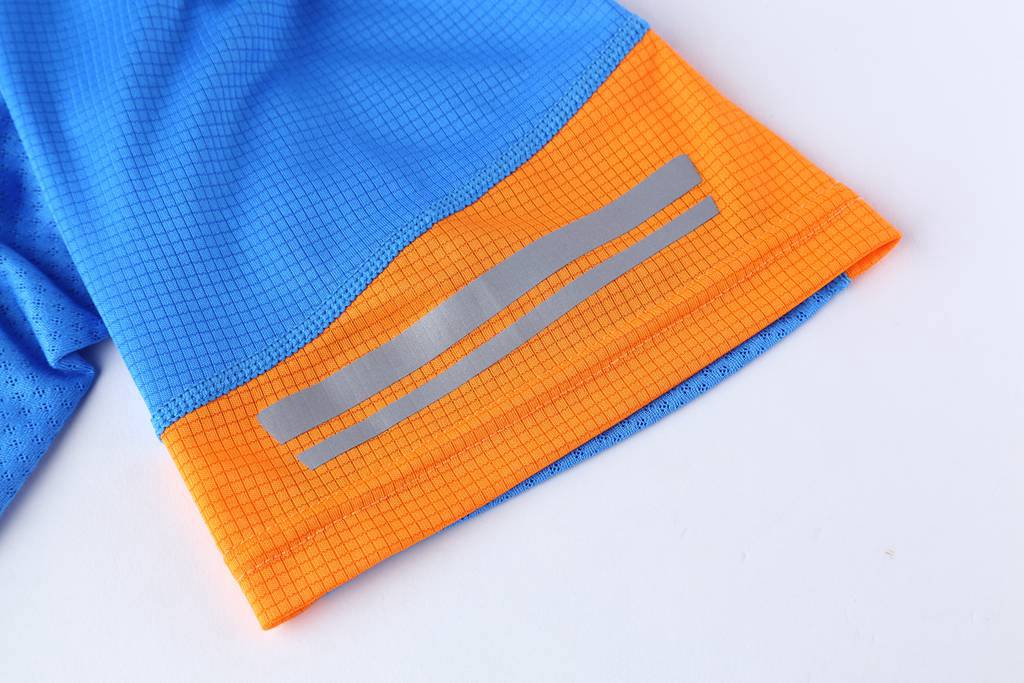 圓領(lǐng)T恤 新款速干T恤3D藍色細節(jié)展示