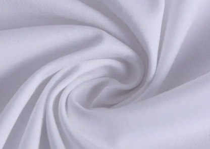 夏季什么樣的工作服的材質會更涼爽呢？