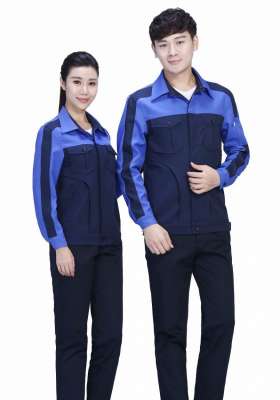 公司給員工定做工服，稅務如何處理？